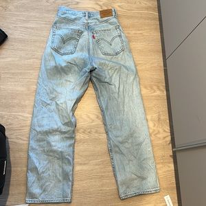 Levi’s rib cage straight jeans